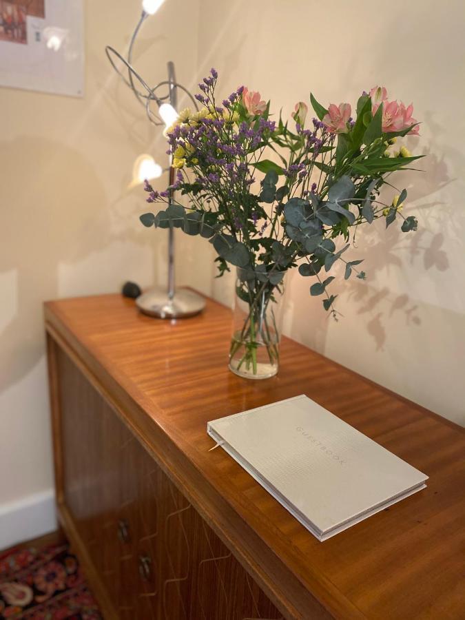 Vila Relaxing Townhouse In The Heart Of Bridport Exteriér fotografie